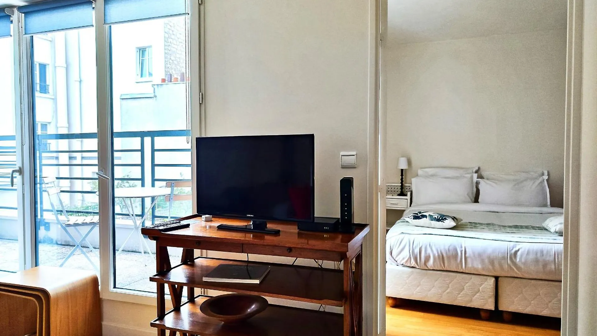 Passage Doisy - Paris 17 Apartment 0*,  France