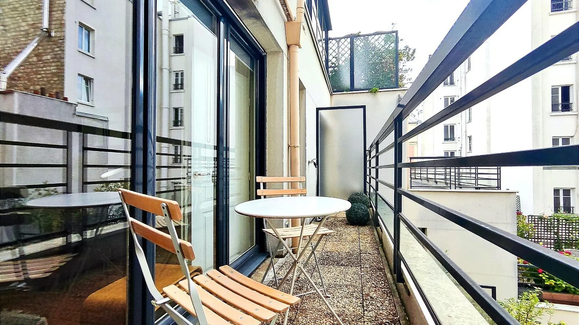 Passage Doisy - Paris 17 Apartment 0*,  France
